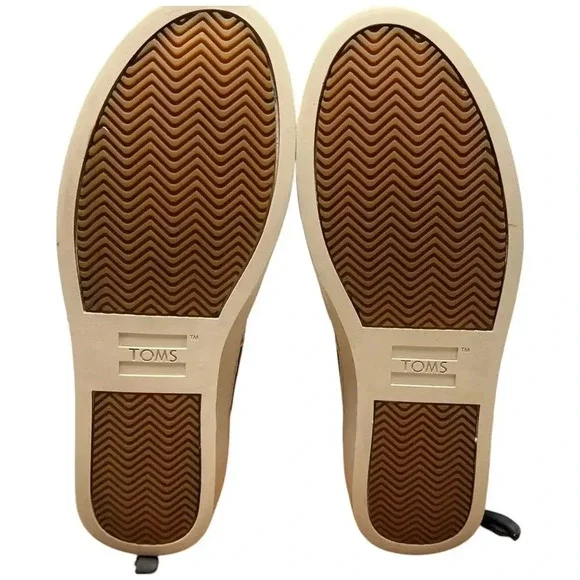 TOMS Paxton Women's 6.5 Gray Suede Ankle Boot Sneaker Faux Fur Lined Shoe - Picture 15 of 15